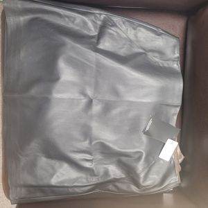 Rw and Co faux leather skirt